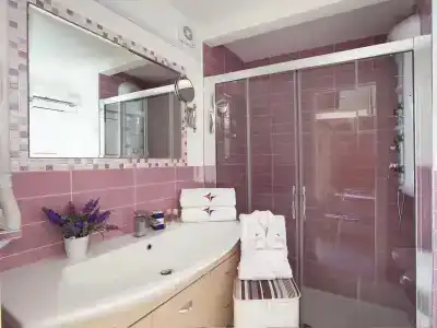 La Piazzetta Guest House - 152