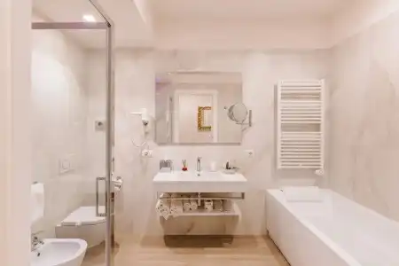 Rhea Silvia Luxury Navona - 10