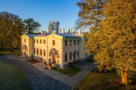 Keila-Joa Schloss Fall - 4