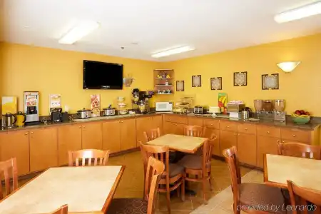 Quality Inn Augusta West Near Fort Gordon - 20