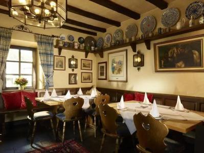 & Restaurant Burgschänke - 21