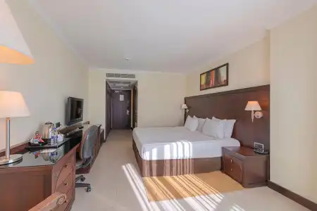 Crowne Plaza Antalya - 56