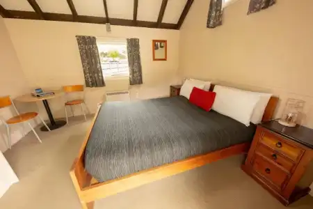 Queenstown TOP 10 Holiday Park - 4