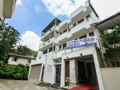Oyo 473 Victoria Palace Lk - 0