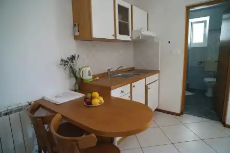 Apartments and Rooms Degra - 104