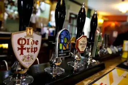 The Earl of Derby - Inn - 37
