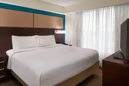 Residence Inn by Marriott Toronto Airport - 48