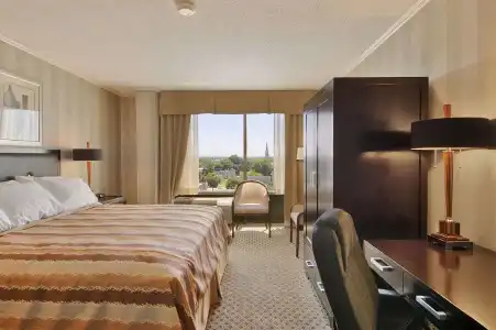 Ramada & Conf Center by Wyndham Augusta Downtown - 16