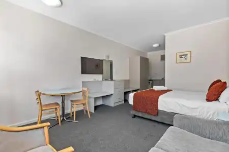 Taft Motor Inn - 45