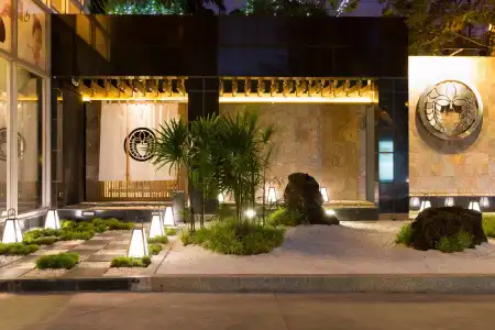 Bandara Silom Suites - 27