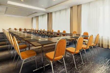Sheraton Frankfurt Airport & Conference Center - 39