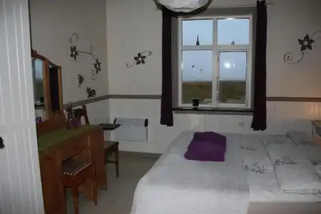 Julia's Guesthouse B&B - 8