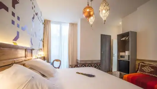 Madinat - 127