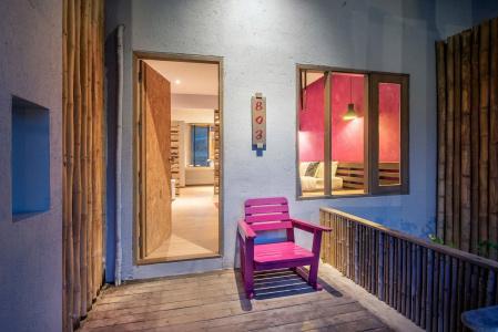 Bar and Bed - 10