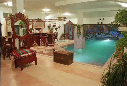 Dallas Residence - 1