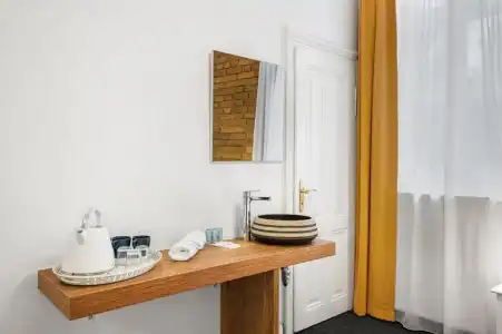 Downtown Bratislava B&B - 29