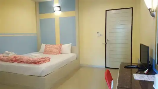 Juntima Place at Amphawa - 41