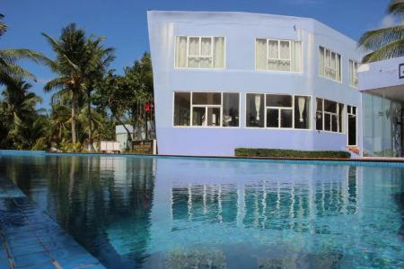 Scarlet Sails Resort - 4