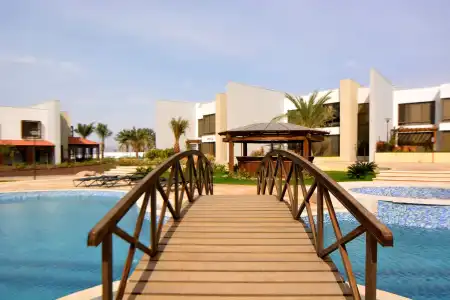 Public Security & Chalets - 11