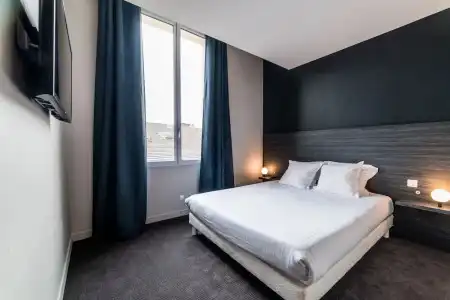 Hôtel ROSA - Bordeaux Centre Gare Saint Jean - 28