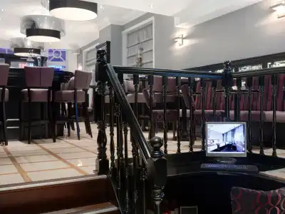 Luxer - 13