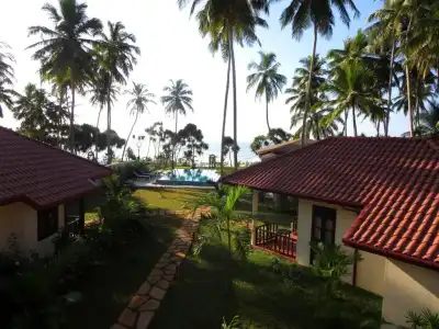 Lanka Beach Bungalows - 89
