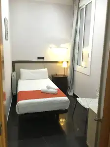 Hostal Levante - 31