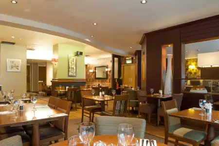 Premier Inn London Tower Bridge - 23