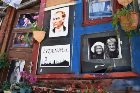 Sur Pension and Istanbul - 0