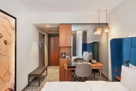 HYPERION München - 12