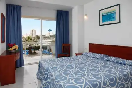 Suites Roc Portonova - 49