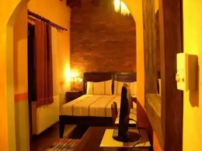Mythos Guesthouse - 60