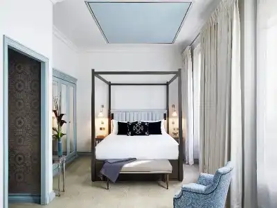 Hôtel de Montesquieu - 112