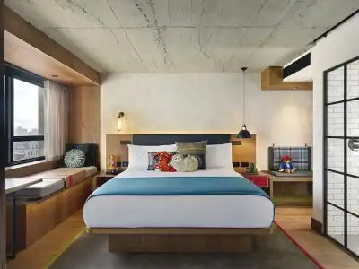 Treehouse London - 1