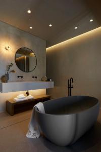 Halcyon Days Suites - 52
