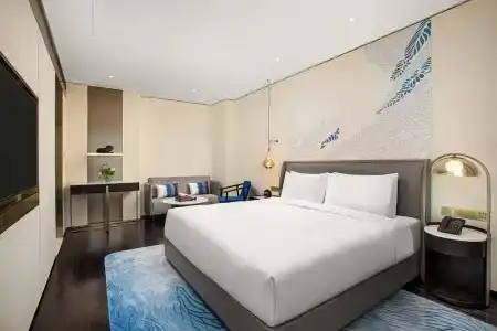 HUALUXE Shanghai Changfeng Park by IHG - 65