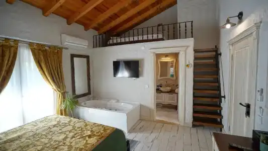 Alacati Aura Plus - 87