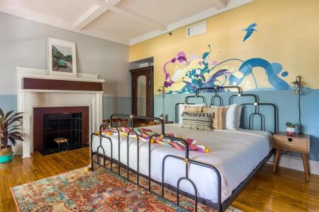 Miami River Inn By Renzzi - 26