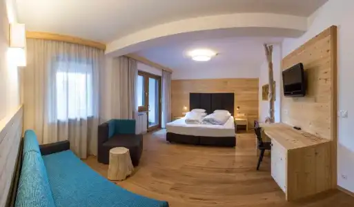 Der Waldhof - 14