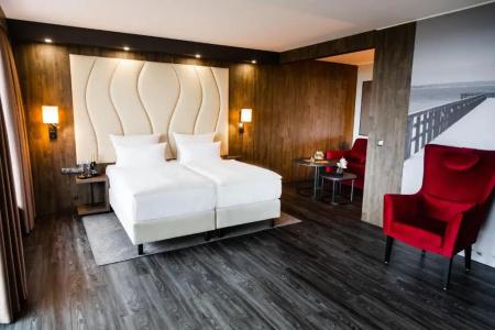 PLAZA Premium - 86