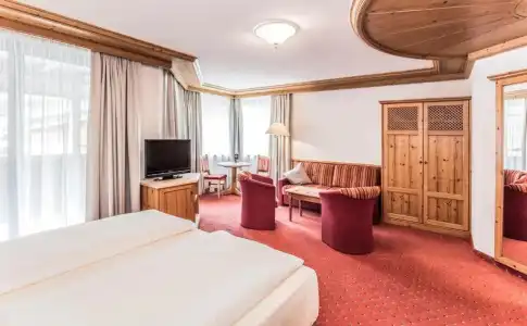 Elisabeth - 50