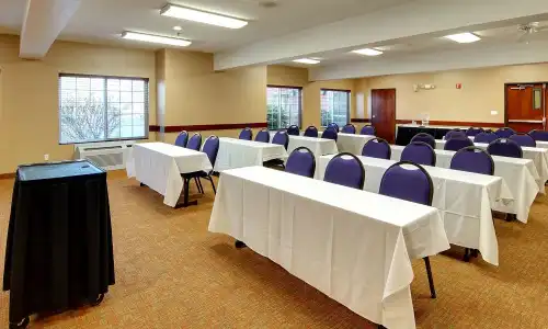 Phoenix Inn Suites Eugene - 12