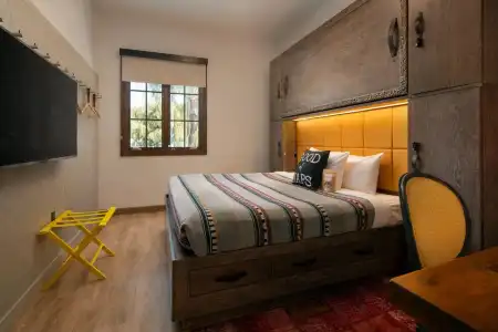 Moxy Santa Barbara - 11