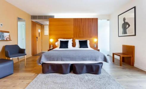 Condes de Barcelona - 60