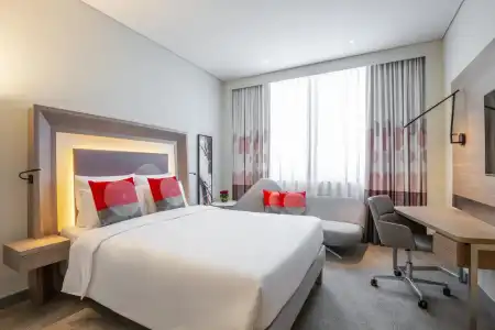 Novotel Bur Dubai - 3