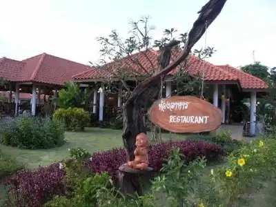 Sailom Resort Bangsaphan - 7
