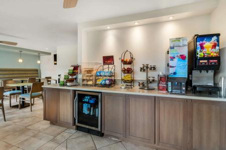 Best Western Plus Monterey Inn - 24