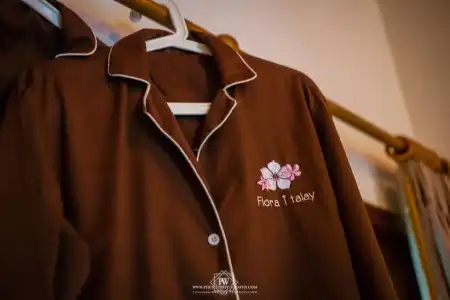 Flora I Talay - 99