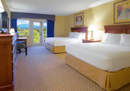 Music Road Resort Inn - 82