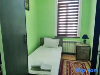 Green House - 83